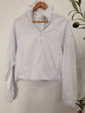 Alo Yoga Cropped 1/4 Zip Alumni Pullover White Windbreaker Jacket Women's Medium